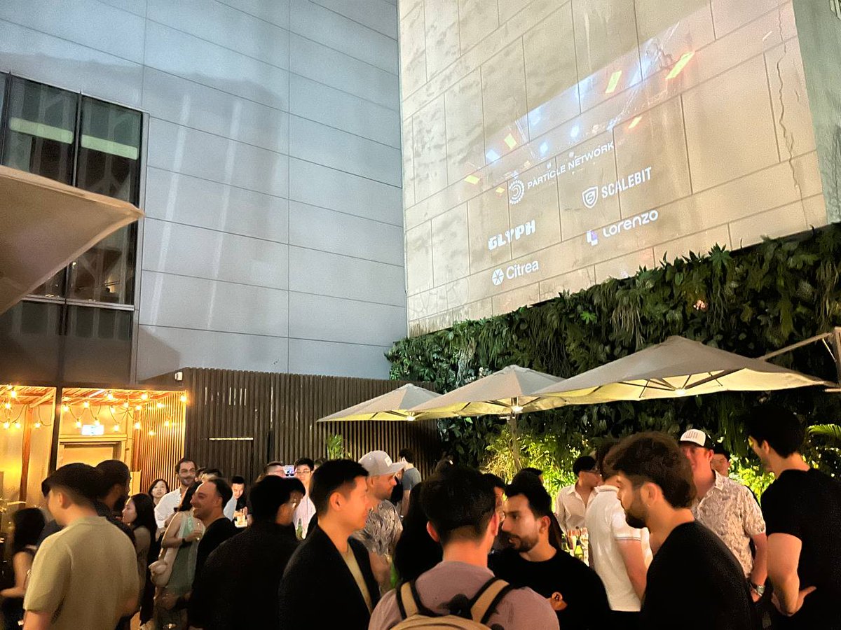 Particle Network tweet media