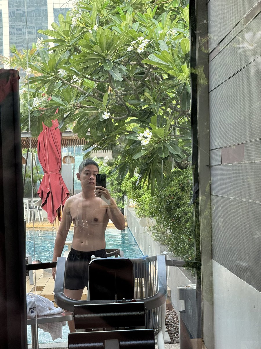 ต ะ ล๊ อ ป ก๊ อ ป แ ก๊ ป tweet media