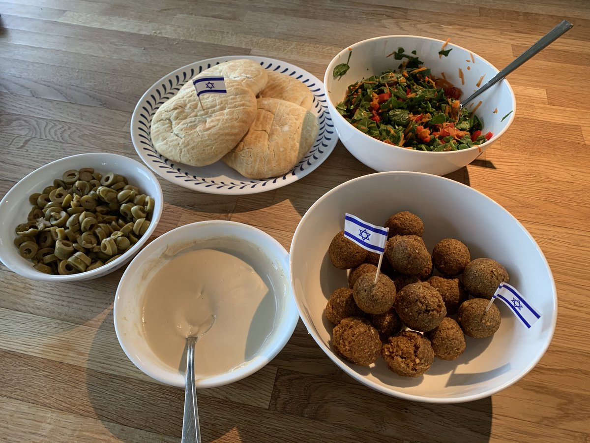 #Israel turns 76 today! Raising a plate (or a falafel) to Israel's independence day. Made the best food to mark the occasion. #AmIsraelChai 🇮🇱