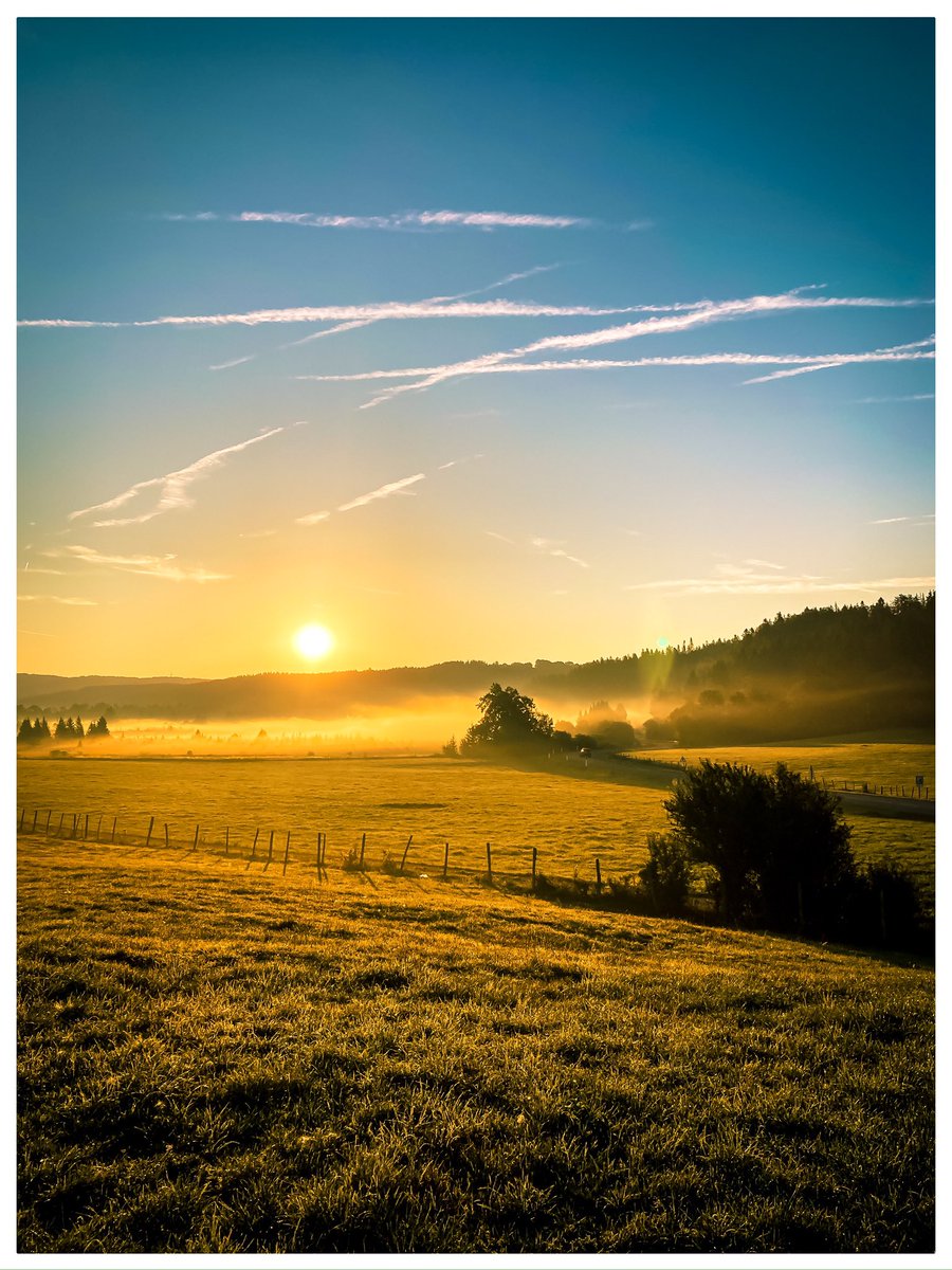 Petit matin Franc-Comtois… #Pontarlier #Doubs #Franchecomté 11 septembre 2023