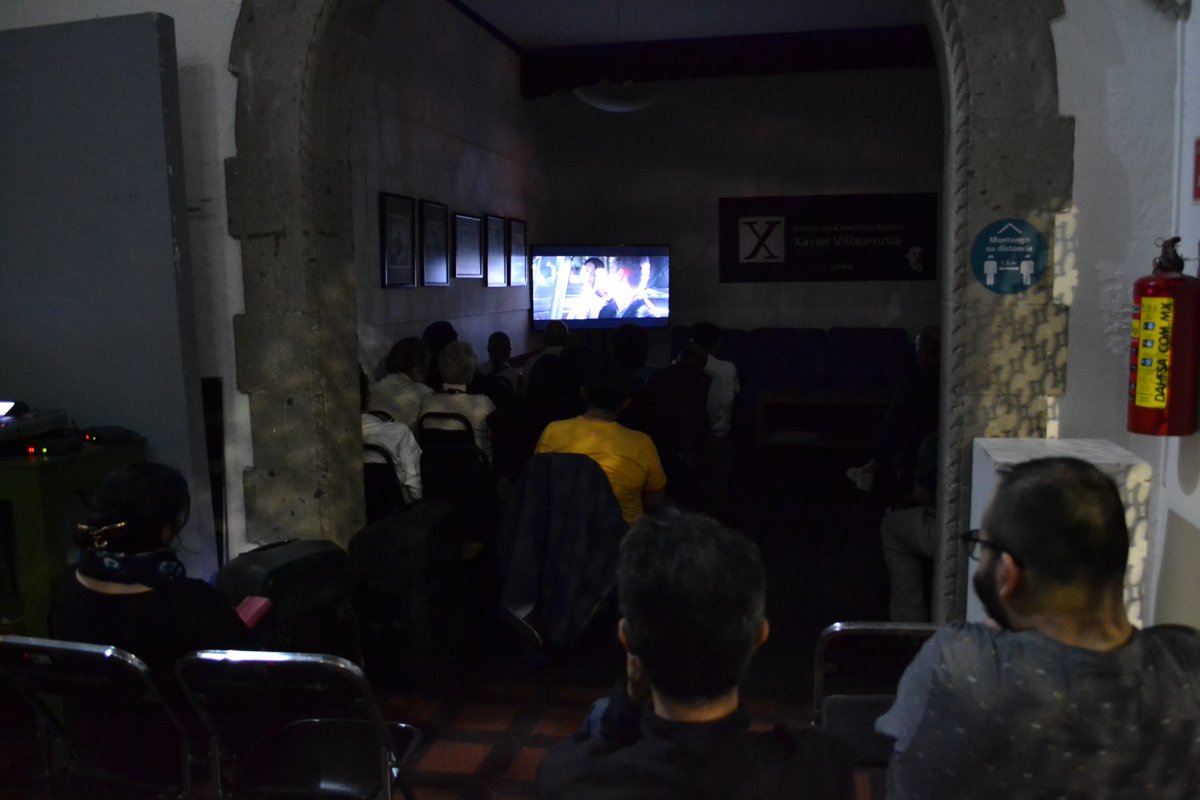 Las actividades del Festival Intercultural Hipódromo Condesa continuaron con 'Dosis de dopamina'. El público disfrutó de la proyección de un cortometraje y charla con su joven guionista y director en el @CCLXV.