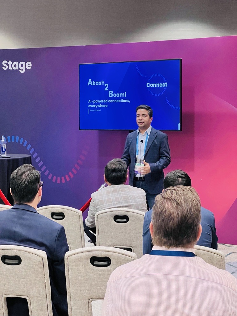 Wrapping up #BoomiWorld2024 in Denver! Special thanks to @RRevuru for sharing insights on how GenAI & Low Code can coexist. Ritesh Keshri presented significance of #Akash2Boomi theme, symbolizing Boomi's #PowerOfConnections. Thank you, Boomi & our team for making this possible.