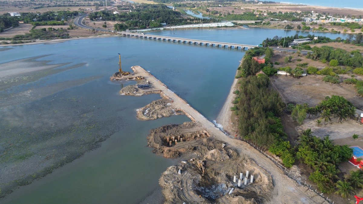We need focused campaigns everywhere against all new road projects. Forest felling, lake filling, land conversions, evictions, new industry proposals - always begin with a good road, a simple access for vehicles. Drone-shot of new bridge over Odiyur lagoon by @Krish_TNIE