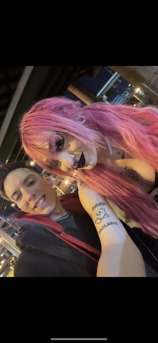 hey @Alaska5000 my cat unfortunately pissed all over my signed poster that i had gotten signed by u when<a class="tags" target="_blank" title="On Twitter" href="/?out=eyJ0eXAiOiJKV1QiLCJhbGciOiJIUzUxMiJ9.eyJpYXQiOjE3MTk4NTI3NjksImlzcyI6InR3cG9ybnN0YXJzLmNvbSIsIm5iZiI6MTcxOTg1Mjc2OSwiZXhwIjoxNzUxMzg4NzY5LCJyZWRpcmVjdF91cmwiOiJodHRwczovL3R3aXR0ZXIuY29tL0FsYXNrYTUwMDAifQ.ERtIh5Y9wTvfhlJggVgbyrmbwT4q4H5CiBOh9T4pkH2OPJ-PjcAgSzAfixL1_e5UE6oO20S9TYCmh2Ocrxwdcw">@Alaska5000</a>