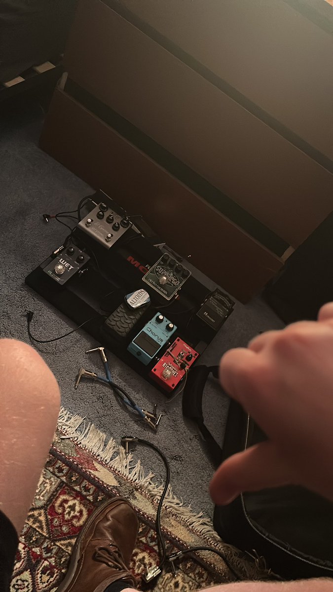 I started rewiring/rerouting my pedalboard but I found a flaw and now it’s 1:09am