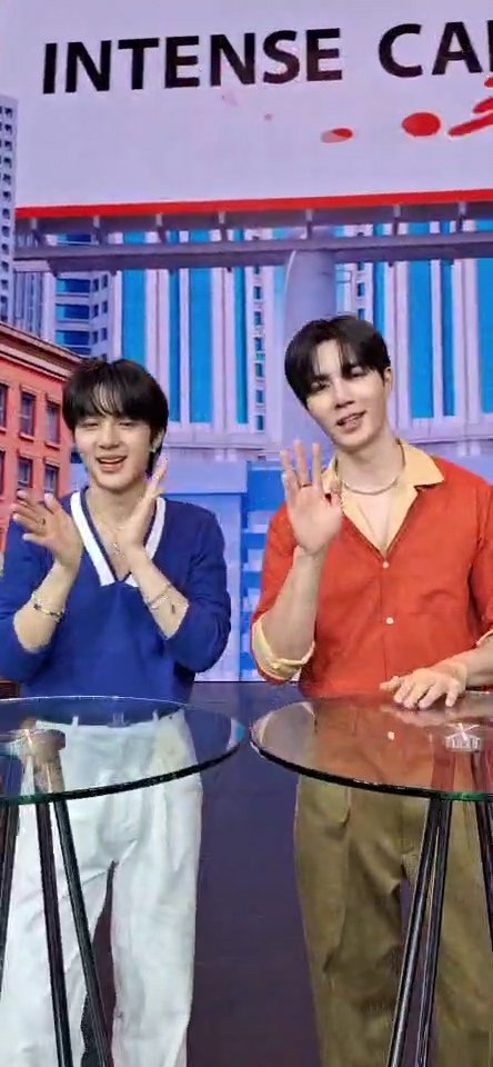 saranya_anet's tweet image. ในวันที่หมดพลัง กลับมาดูก็ทำให้ผ่านช่วงเวลานั้นไปได้  นานๆจะมีโอกาสได้เจอ 💙🧡

#LolaneLoveLandWithZeeNunew