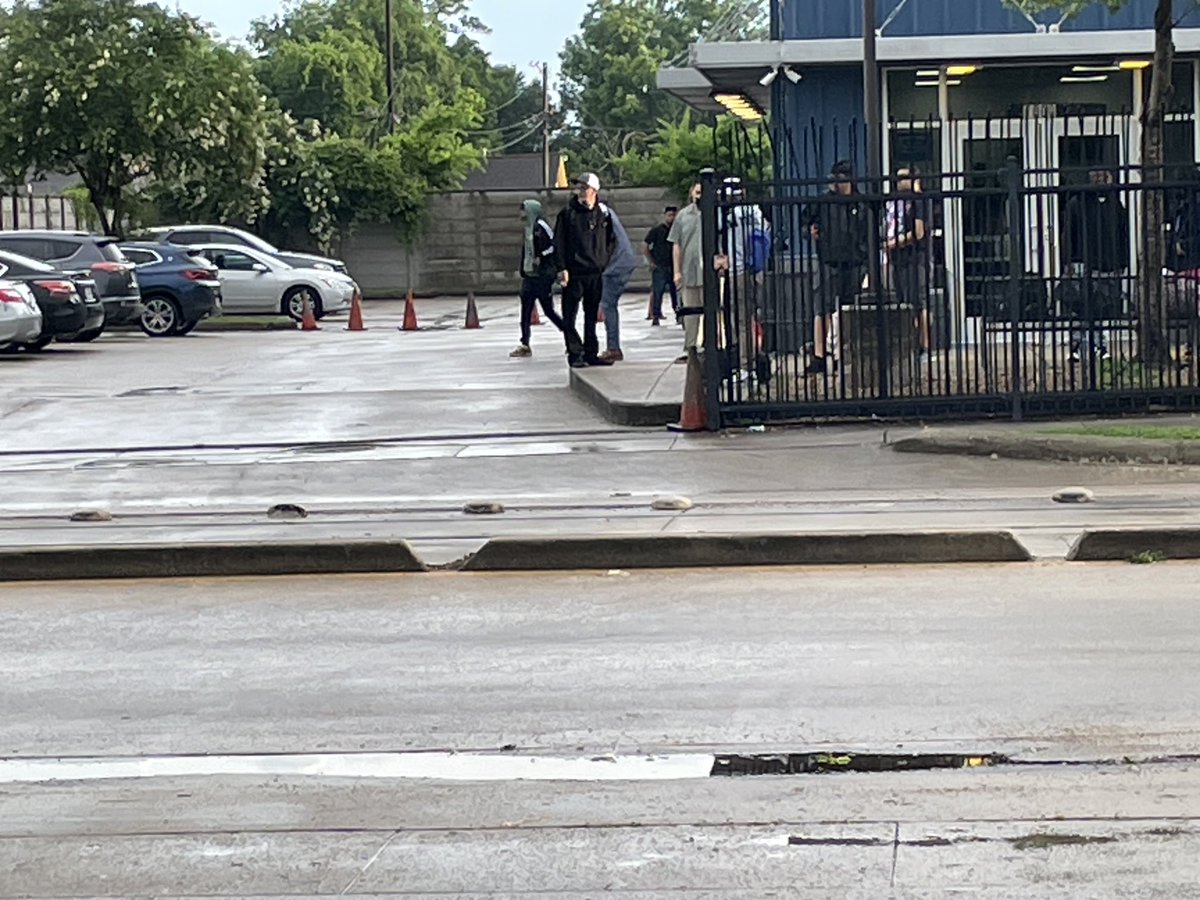 The Greyhound Bus Station has only been in Magnolia Park for a few months and some residents want it gone.
#onlyonfox #fox26 #magnoliapark