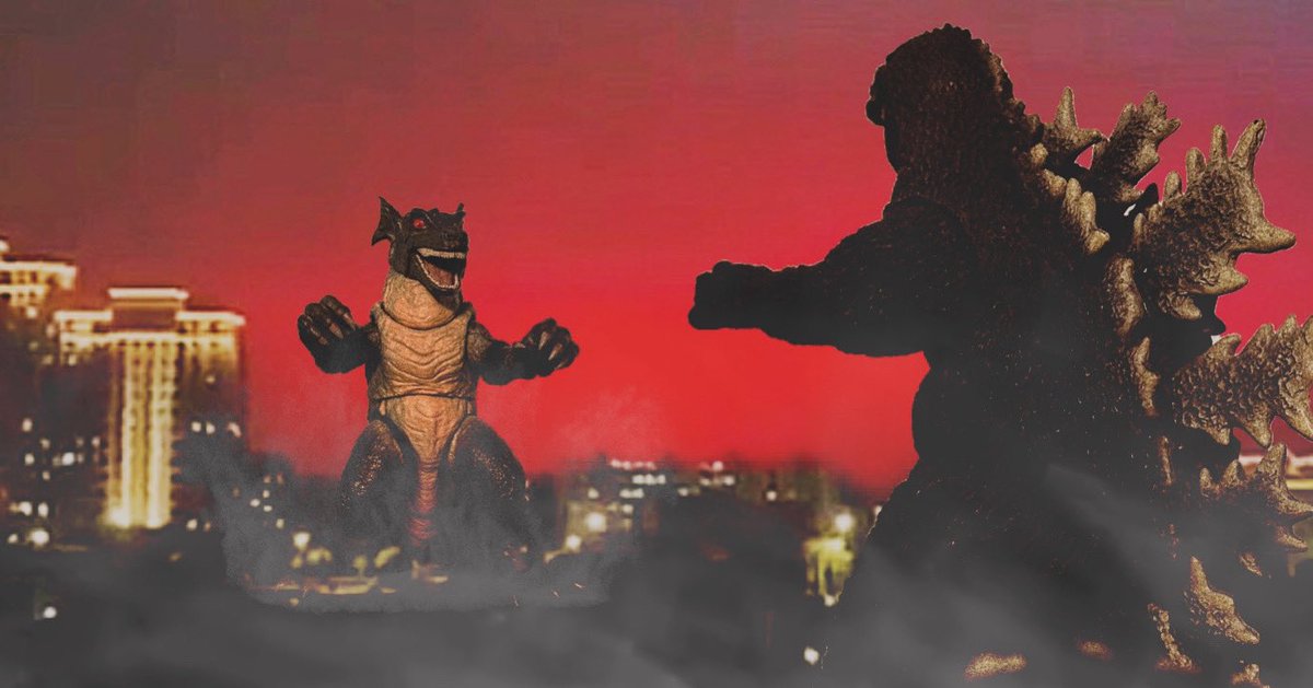 @Titanicreations Gorgo Vs SHMA Godzilla 1962, John carpenters vision… #Godzilla #titaniccreations #GodzillaXKongTheNewEmpire #monsterverse