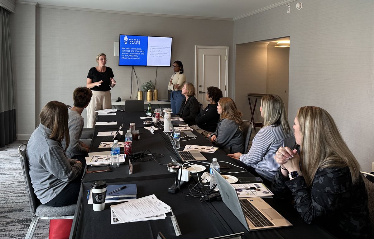 Wonderful to welcome <a href="/_WomenLeaders/">Women Leaders in Sports</a> to our Spring <a href="/TheSummitLeague/">The Summit League</a> Joint Council meetings in KC. Thankful for their time &amp; energy speaking to League SWAs &amp; Conference staff. Inspired to continue to elevate &amp; champion a great group of women 💙💚#LiftasRise
