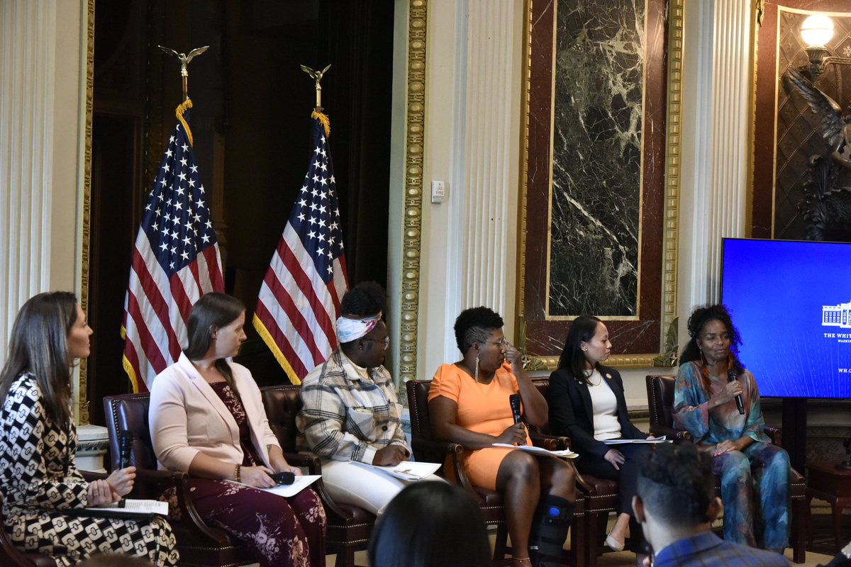 Across the country, mothers are caring for families and making history. In honor of Mother’s Day, @JKlein46 @PressSec @ShalandaYoung46 @NeeraTanden46 hosted moms to hear their stories & to discuss how the Biden Administration is delivering for families.