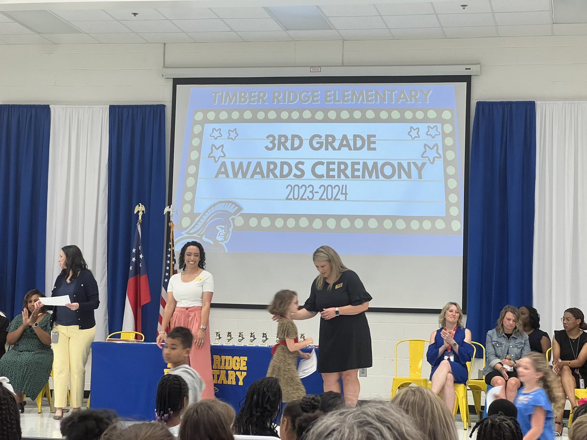 I love celebrating our @Timberridge_HCS Titans! We held awards ceremonies for 3rd, 5th, and PreK today! Tomorrow we will celebrate 1st, 2nd, 4th, and kindergarten!! #titanstrong