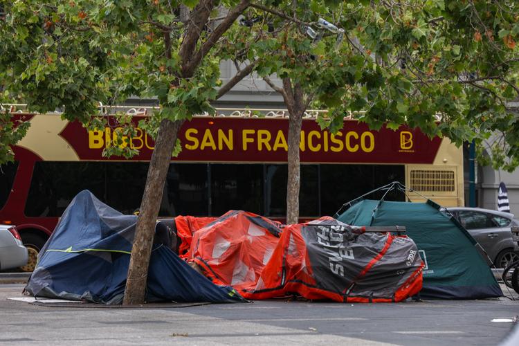 bindyb123's tweet photo. @mmpadellan #Infrastructure ?
How about Homes for the homeless ??
Where is the missing $24billion  spent on tackling homelessness in California ??
@GavinNewsom 
#DemocratsDestroyCities https://t.co/Sa88ULy7HK