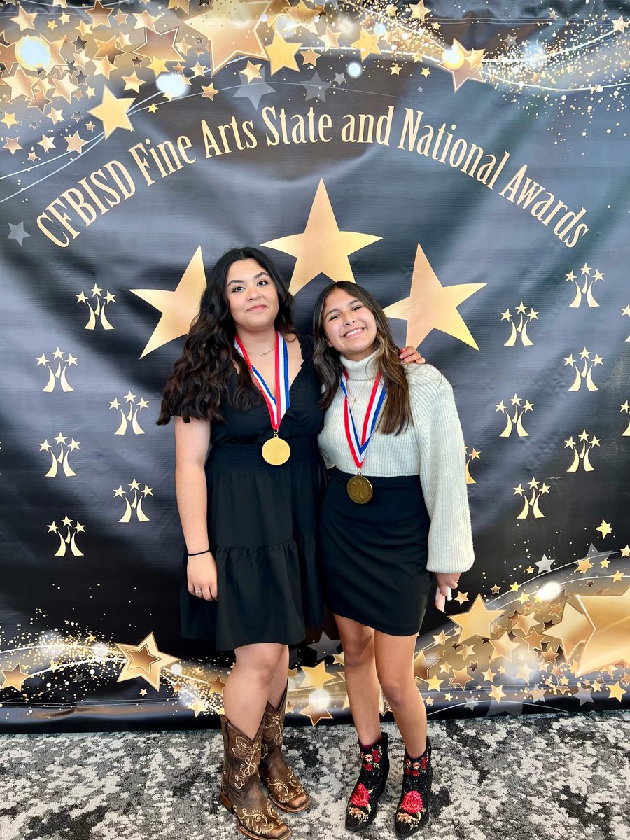 Congratulations to Ariana and Leilani for being two of the students honored!