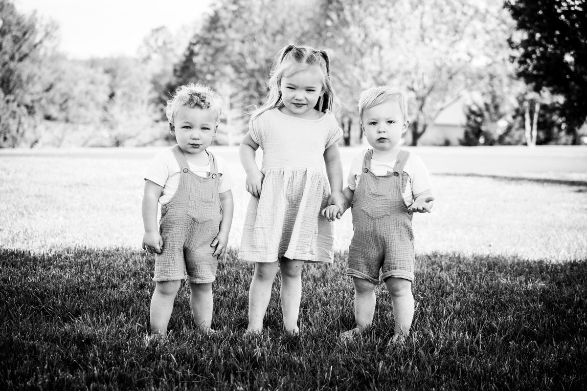 So excited to get to finally share this Mother’s Day surprise! These three are just precious! ❤️

#mothersday #mothersdayphotoshoot #mothersdayphotography #mommyandmephotography #mommyandmeminis #kcphotographer #kcphotography #familyphotos #familyphotographer #familyphotography