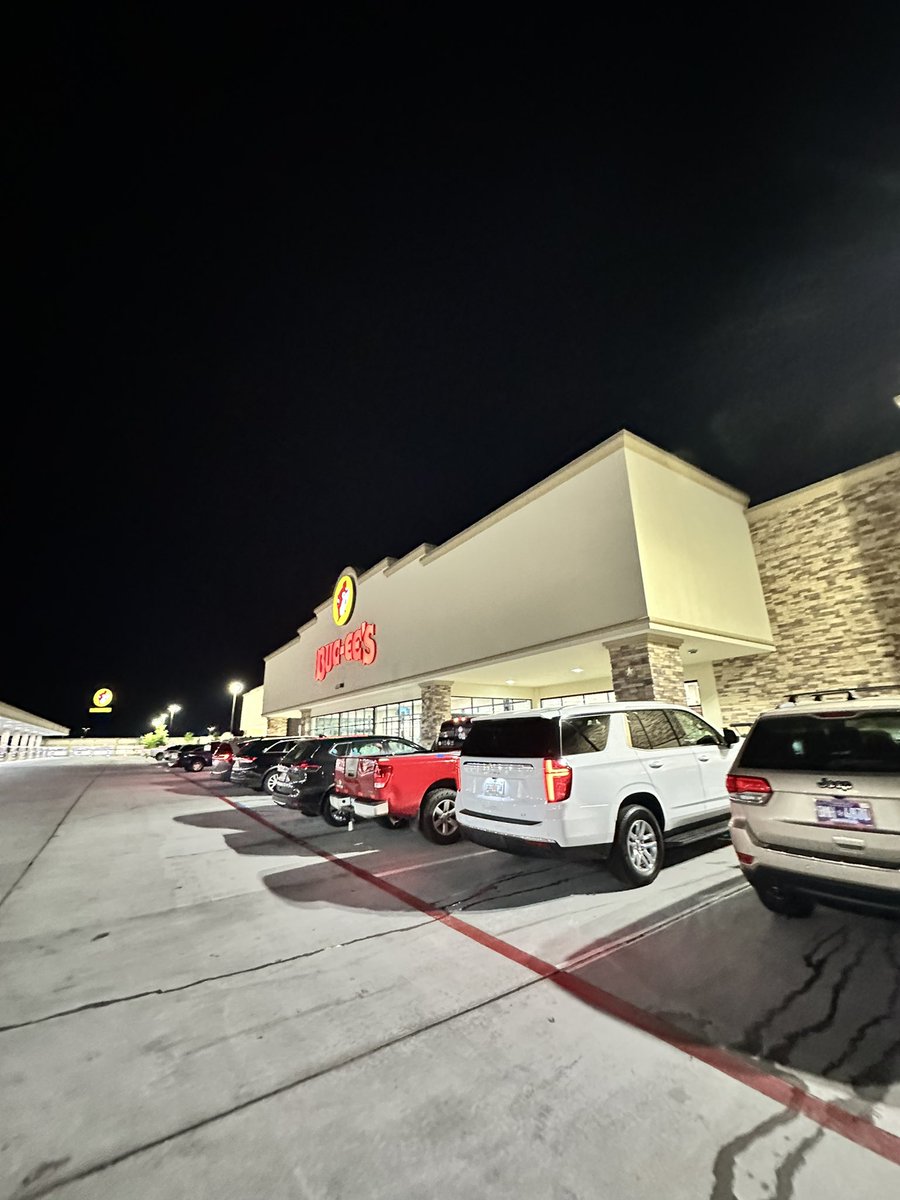 Bucees Sevierville, TN I am inside you