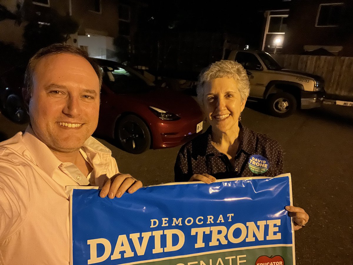 RySpiegel's tweet image. Picking up my supply of @davidjtrone yard signs from @CherylKagan on the night before Maryland’s Primary Election Day. Let’s go! #GOTV #Vote #Trone
