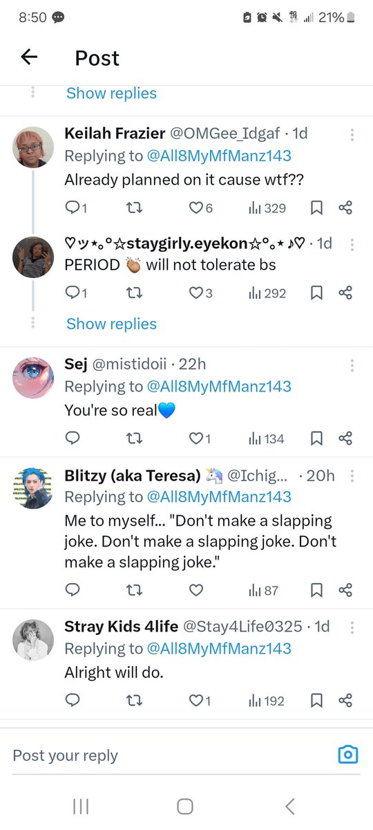 innieayen's tweet photo. im blocked on main but this is DISGUSTING people are genuinely planning on hurting other people if they put their lightstick down during that song. yall are absolutely rotted in the brain. https://t.co/8Aif1VImNn
