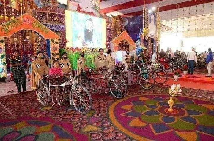 Everyone understands, having a handicap brings with it a lot of problems. Ram Rahim intiated #साथी_मुहिम and  disabled people get tricycles, wheelchairs, calipers, and other essentials so they may live comfortably and not worry about finding transportation.
