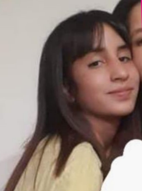 desaparecidaorg's tweet image. Estamos muy preocupadas por la desaparición de Brisa Del Pino. Creemos que está en grave riesgo de algo muy malo. Tiene 16 años, falta desde el 2/12/22 en La Matanza. Podría estar en Moreno, Buenos Aires o haber sido llevada al Paraguay. Ya pasaron 16 meses!!!. Avisar al ☎️ 134