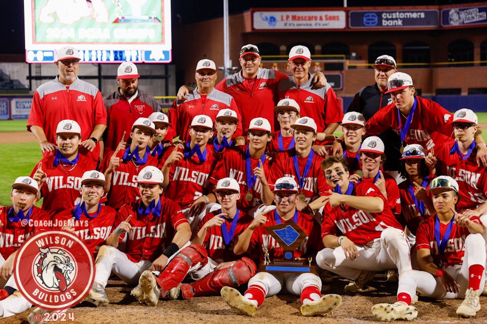 ⚾️ 🏆 🥇 COUNTY CHAMPS! Wilson beat Mifflin, 10-3, at the home of the @ReadingFightins to win their first BCIAA title since 2019. Total team effort to get the W. #WilsonSD