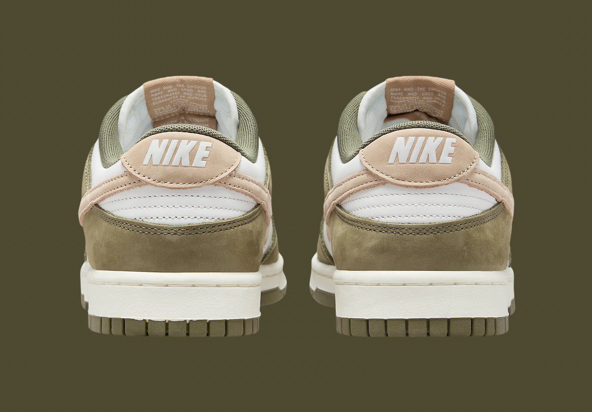 Nike Dunk Low 'Medium Olive' 🫒 DETAILS: sneakerbardetroit.com/nike-dunk-low-…