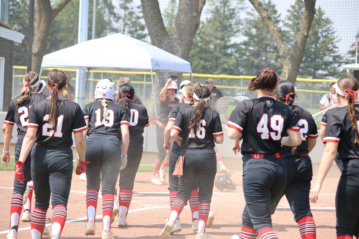 👀 Check out the 📸 gallery from today's victory for @SXUsoftball in the NAIA Opening Round! #GoCougs🐾🥎 #WeAreSXU facebook.com/media/set/?set…