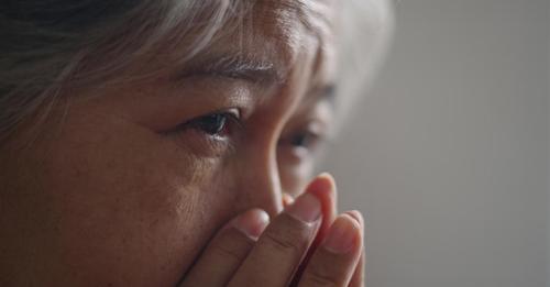 Why do loved ones with #dementia sometimes 'come back' before death? Read: tiny.cc/i1u2yz #seniors #elderly #eldercare #alzheimers #sancareasia