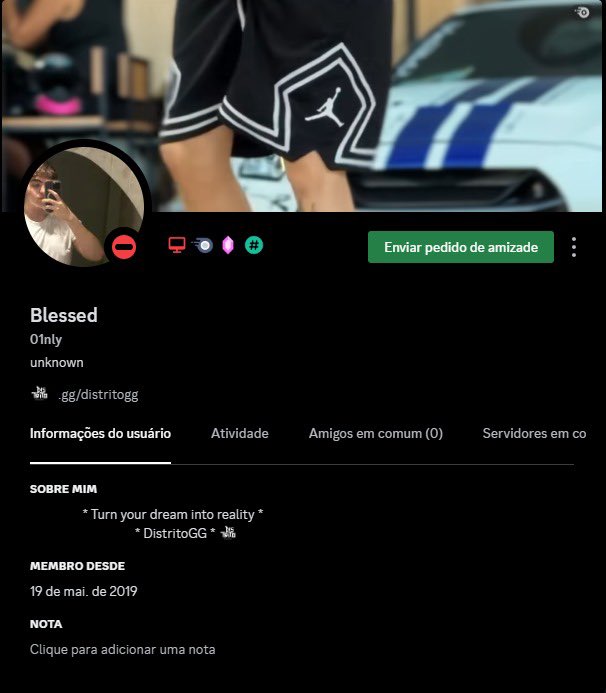 Mais uma sobre FiveM e sua “comunidade”. Tem umas pessoas que insistem em aplicar golpes, e um povo que insiste em cair.

Quando a gente fez a mudança de Bahamas para Complexo, umas pessoas criaram um discord e um servidor chamado Bahamas, usaram nosso logo e fingiam que tinham