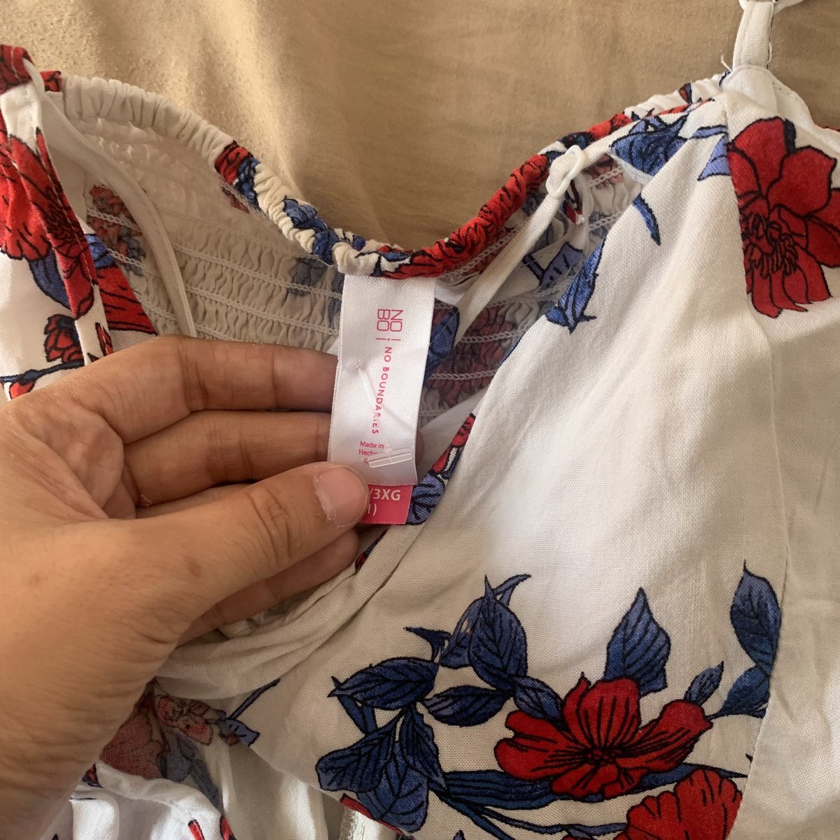 Newteddytwo's tweet photo. 🧚🏻‍♂️🧤สายเดี่ยว แนวซัมเมอร์ 130฿ ส่งฟรี🧸✨ #ส่งต่อเสื้อผ้า #เสื้อผ้ามือสอง #เสื้อผ้ามือ2 #ส่งต่อ #วินเทจ #y2kthailand #เสื้อผ้ามือสองสภาพดี #เสื้อผ้ามือสองราคาถูก #โล๊ะของ #โล๊ะตู้  #โล๊ะเสื้อผ้า #มือสองราคาถูก https://t.co/aYtxAg3OOH
