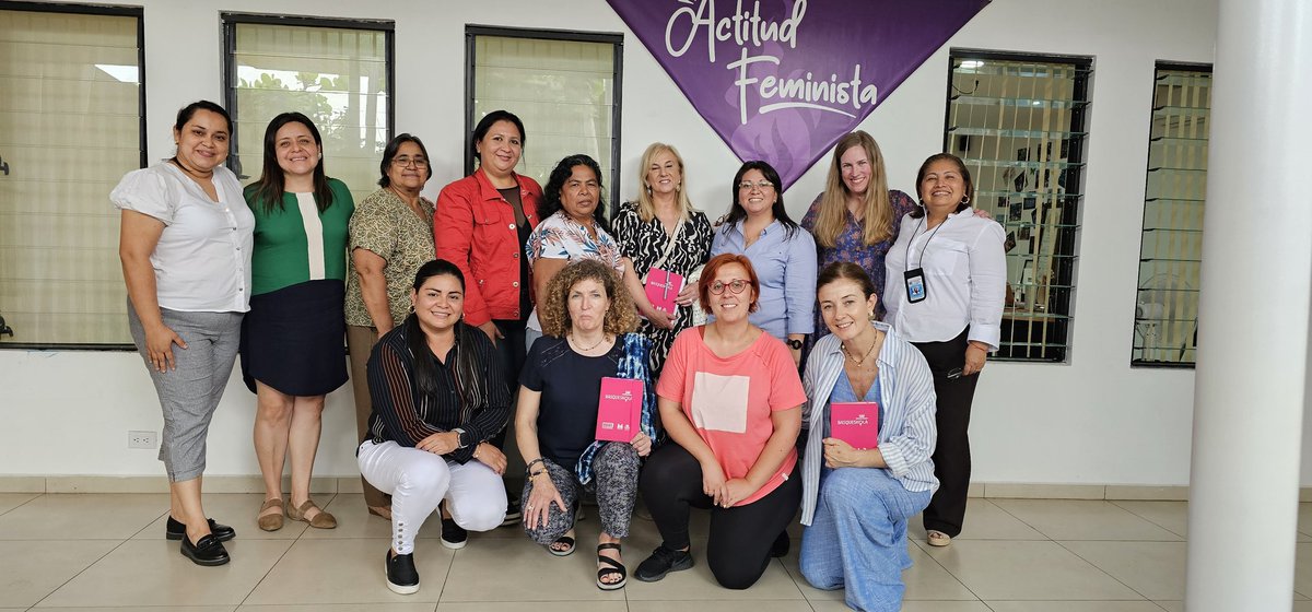 Este día junto a @onumujeressv recibimos a la delegación de la Agencia Vasca de Cooperación para el Desarrollo, Emakunde y Eudel, España en el marco del proyecto “Mujeres, participación política y poder. Construyendo una ruta para la igualdad sustantiva en el ámbito ...