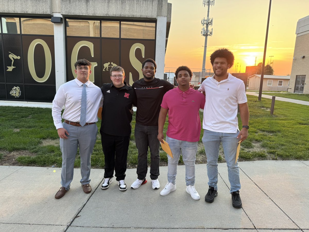 Caught a few of our seniors leaving Senior Honors Night. Congratulations on your scholarships, fellas. <a href="/JoeyMyers522/">Joey Myers</a> <a href="/FilhiolJaylen/">JaylenFilhiol</a> <a href="/Khyngjordan/">Khyng Jordan</a> <a href="/OwenHultman24/">Owen Hultman</a> <a href="/JamariRAllen/">Jamari Allen</a>