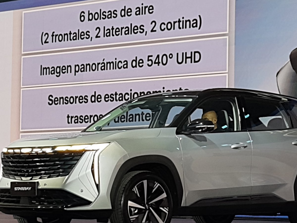 <a href="/GeelyMexico/">Geely Mexico</a> se destapó con 3 lanzamientos, el hatchback #GX3PRO y las SUVs #Okavango y#Starray