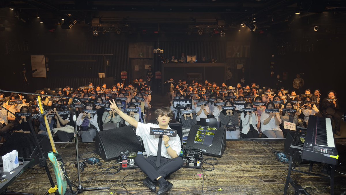weete_official's tweet photo. 윤상 Curated 07. 영소 <영원보다 소중한 지금> 공연 종료
“오늘 공연이 여러분의 Utopia였길 바라면서”
#영소 #YOUNGSO
#단독콘서트 #영원보다소중한지금 #Nowmorepreciousthaneternity
#weete #BT_ent https://t.co/6LDfvPOKLn