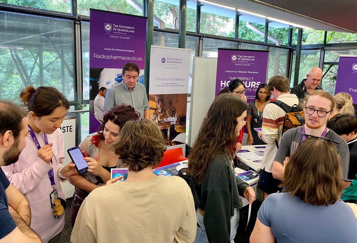 Have you considered an #Honours degree at #UQ's #AIBN? Now is your chance to jump into a fascinating career in science with us. You'll have world-leading research leaders, facilities, and support at your fingertips. Apply for your spot now: aibn.uq.edu.au/honours #AIBNatUQ
