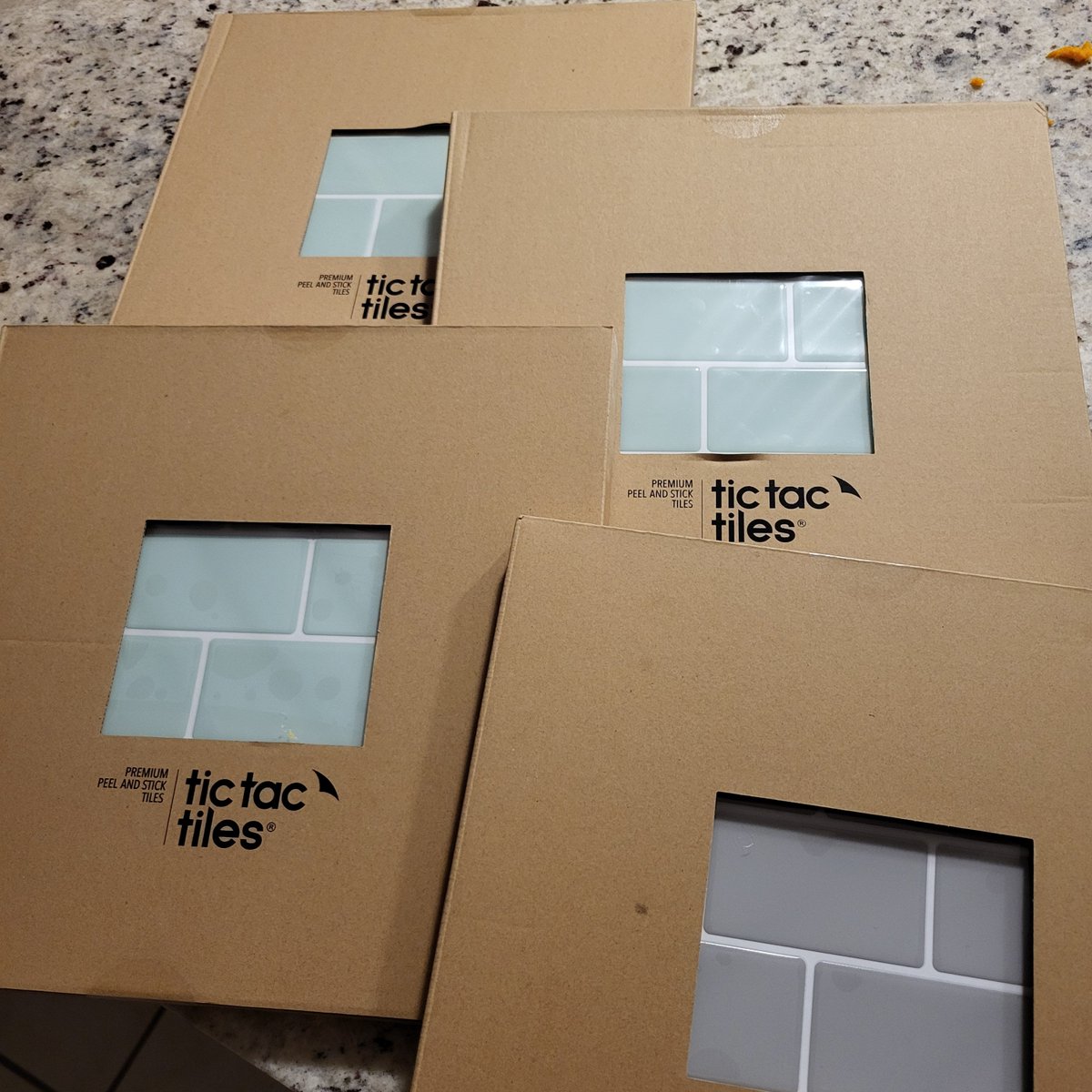 Laura Walker tweet media