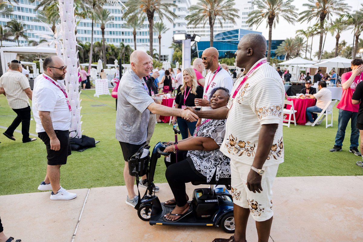 Jon Freier tweet media