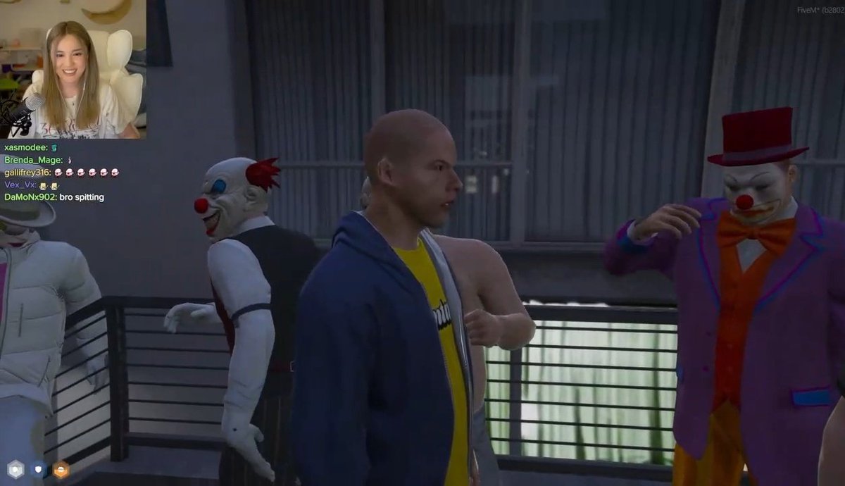 kimi loves the clowns ;-; 'the clowns are so fun, they're just content'