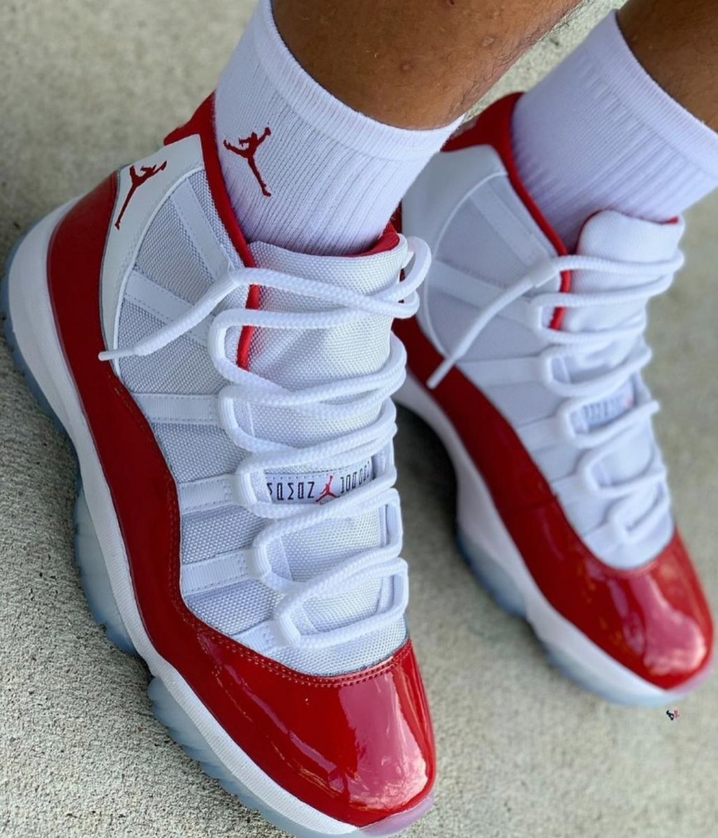 SneakerPics23's tweet image. Cherry 11’s 🍒