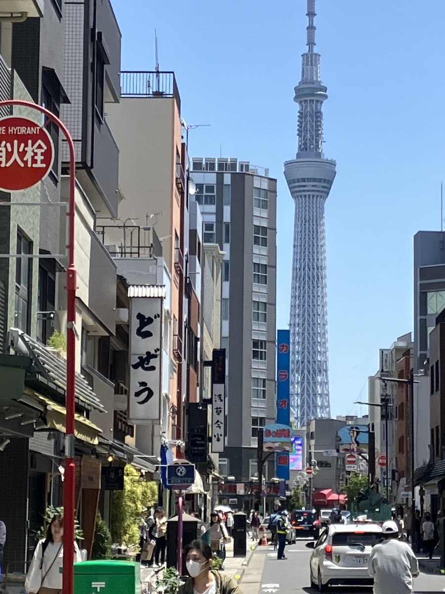 MRT_yagi's tweet photo. こんにちは😀

還暦の男性は厄年とのことで、今年はお墓参りをしています🪦
先週の土曜日は、母方のお墓で文京区の方へ行きました🚗

その後、小さい頃に連れて行ってもらった浅草のどじょう屋に行きました🗼
柳川鍋とうな重もいただき、とても美味しかったです😋

　ヤギ

＃MRT株式会社
＃どじょう https://t.co/mAkC1pAiqm