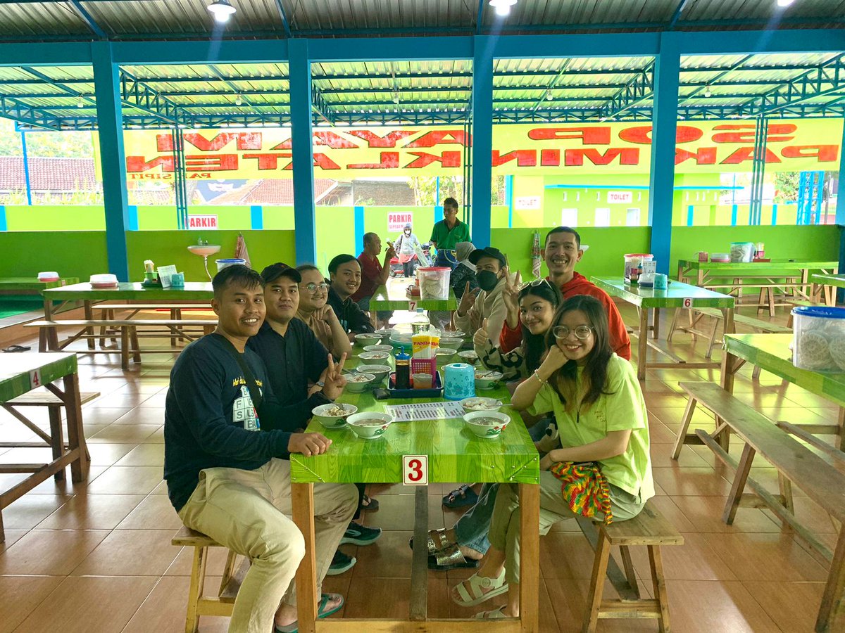 dambasr's tweet image. melepas kepenatan setelah uts