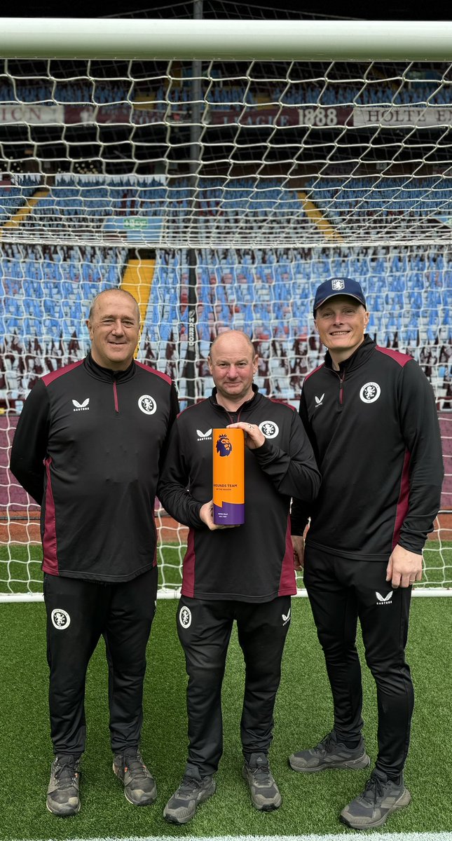 Grounds team of the year 💜🩵 great to be a small part of a fantastic achievement for the full time lads. #AVFC #utv