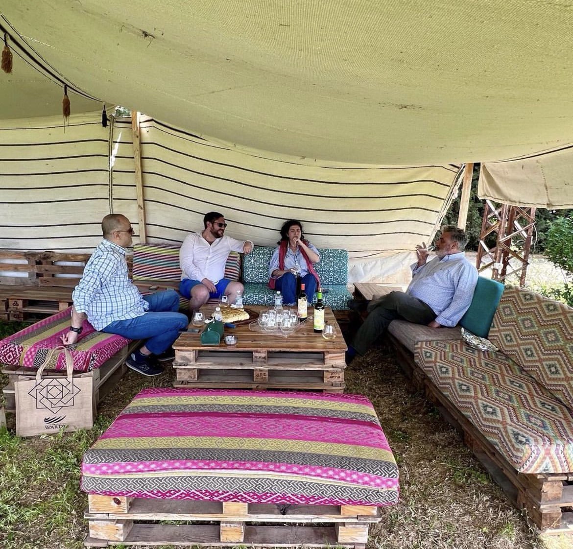 Chillin’ in our newly erected tent with Mounia, Maxime and a couple of whites @mouniakik . #wine #whitewine #winetasting #chilling #tent #summer #summervenue #sustainable #veganwine #lebanesewine #lebanesewineries #winesoflebanon #awardwinningwines #lebanon #familybusiness