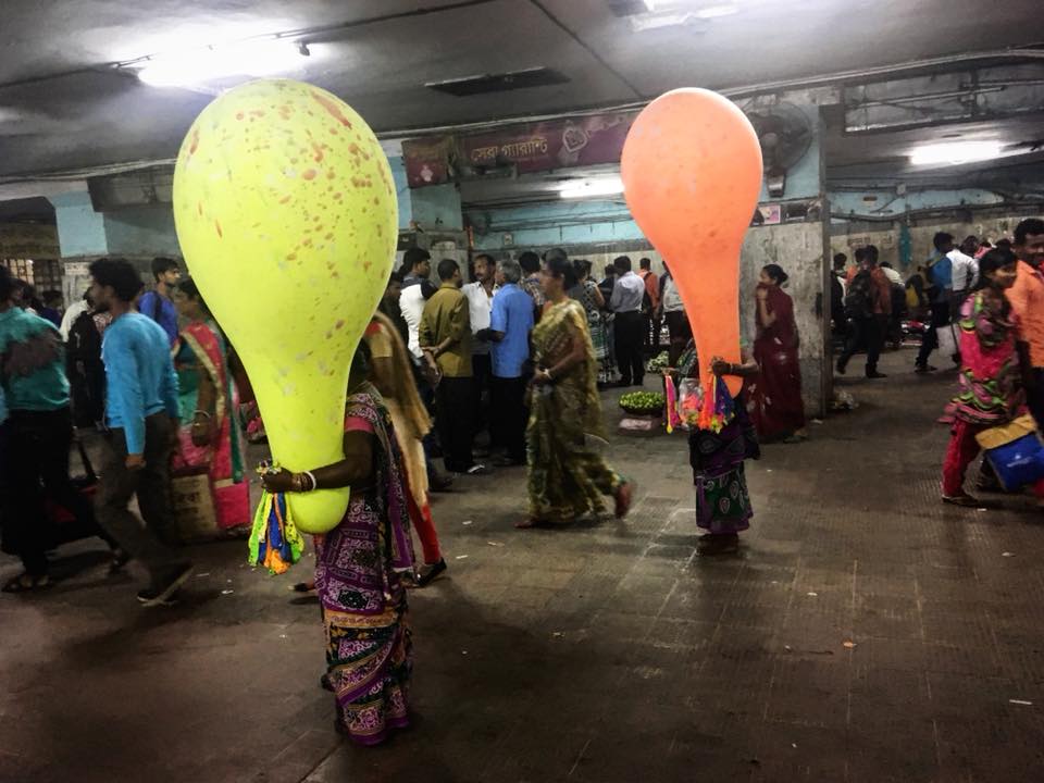 Colourful, fragile life. Ignored & waiting to burst. 

Subway, Howrah Railway Station to Howrah Bus Stand. 2018.

#Life #People #UrbanLife #Calcutta #SabContinentalColours #kolkata