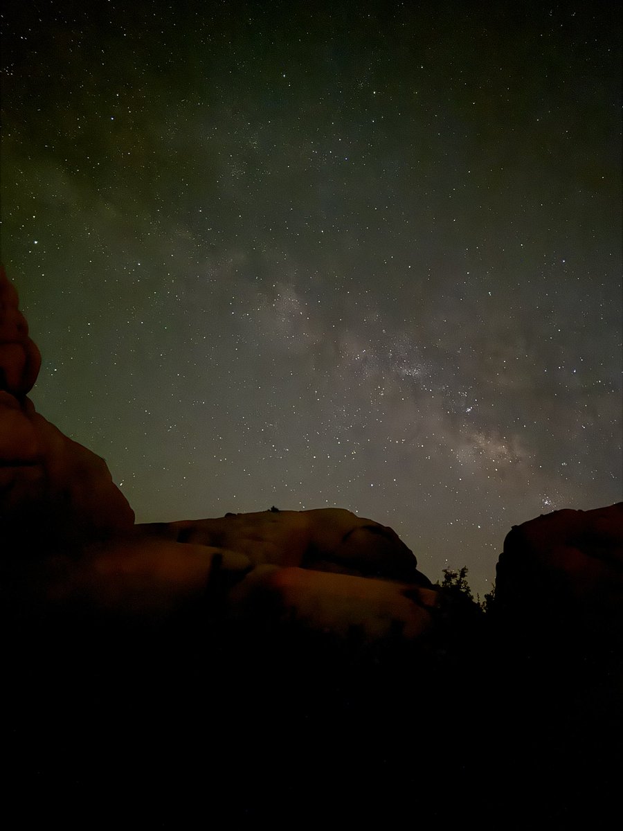 Nina_Mrkdo's tweet photo. The result of the last road trip! #JoshuaTreePark and #StarGazing were an excellent plan for a golden weekend. Loving #California. Recommendations for #Yosemite? Also, having one weekend off and looking for a new adventure! Open to any 4-5 hour drive from #SanFrancisco 🚗🚗🚗 https://t.co/KvalzpyPO6