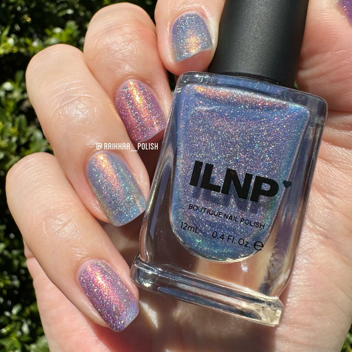 🩵ILNP / BLUEBELL🩵

2024年Wild Flower Collection💐
爽やかな水色に光が当たるとオレンジとグリーンのラメが輝いて爪がキラッキラに！
うわわわ！自分の爪が可愛い！😭💖
FAIRY DUSTと交互に塗っても可愛い。とにかくｶﾜｲｲ！kawaii！

3コート💅

#ネイルポリッシュ #セルフネイル 無断転載禁止