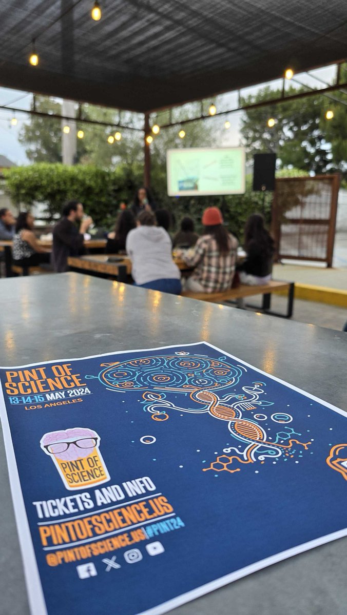 pintofscienceUS's tweet image. Day 1 of #pint24 in the US done ! 
We ended it at Houston and Los Angeles🚀🌴
If you are sad you missed it you have another chance tomorrow and Wednesday ! Book your 🎟️ here: pintofscience.us/events/la