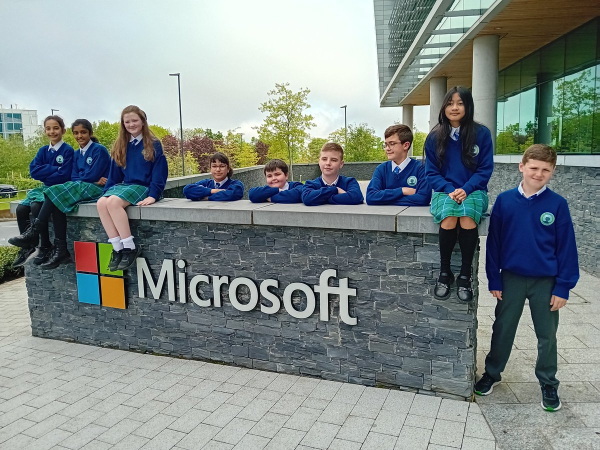 Our Dream Space Ambassadors have arrived at @MS_eduIRL ahead of their graduation later today. The team have worked hard all year training in coding, Internet safety and Minecraft. They in turn shared this expertise with their classmates, as well as our 3rd and 4th students.