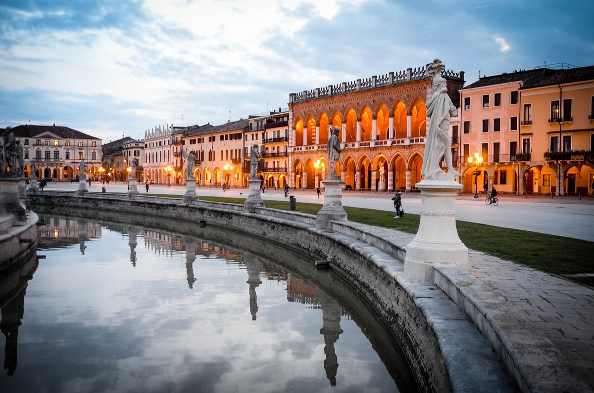 📣 Interested in agriculture, engineering, mathematics, or natural sciences? 👉Apply for study and research grants up to €11,000! Open to non-Italian Master of Science graduates in these fields, regardless of nationality. 🔗unipd.it/en/scholarship… ✔Duration: Up to 1 year