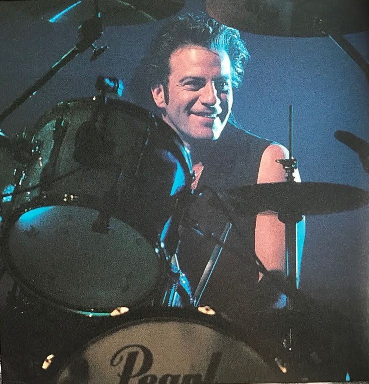 Keep calm and have an Happy Tico Tuesday! #ticotuesday #ticotorres♥️ @BonJovi @rockstarbaby_tt