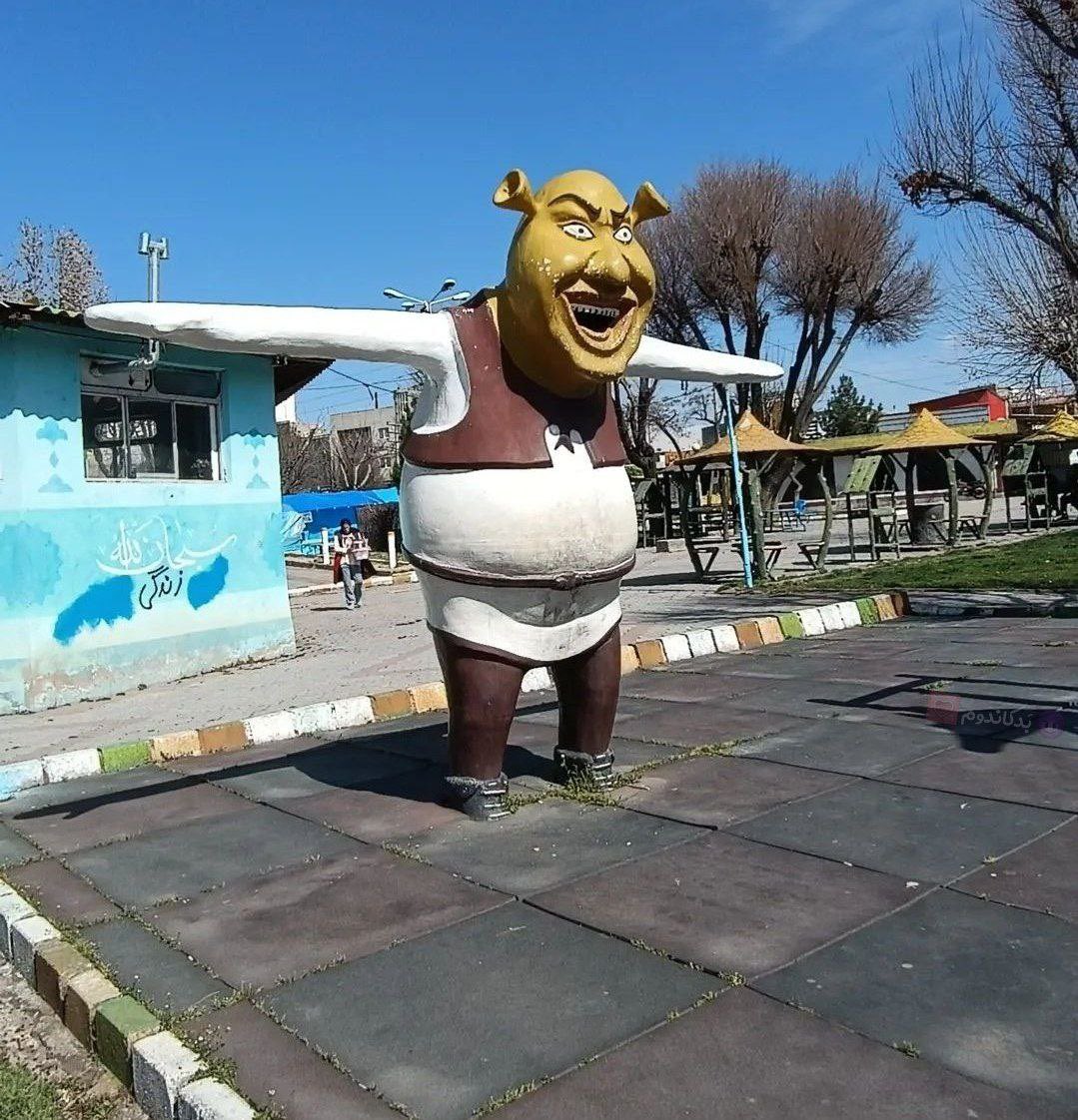 mbiehsas's tweet image. خواهش میکنم مجسمه سازی رو متوقف کنین